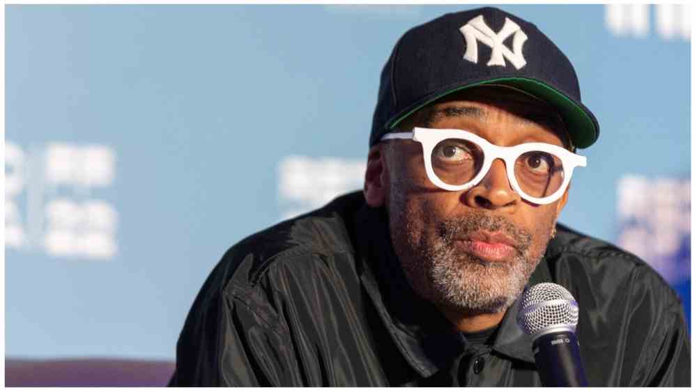 Spike Lee recevra le prix Ian McLellan Hunter de WGA East aux Writers Guild Awards Les plus populaires doivent être lus Inscrivez-vous aux newsletters Variety Plus de nos marques
	
	
