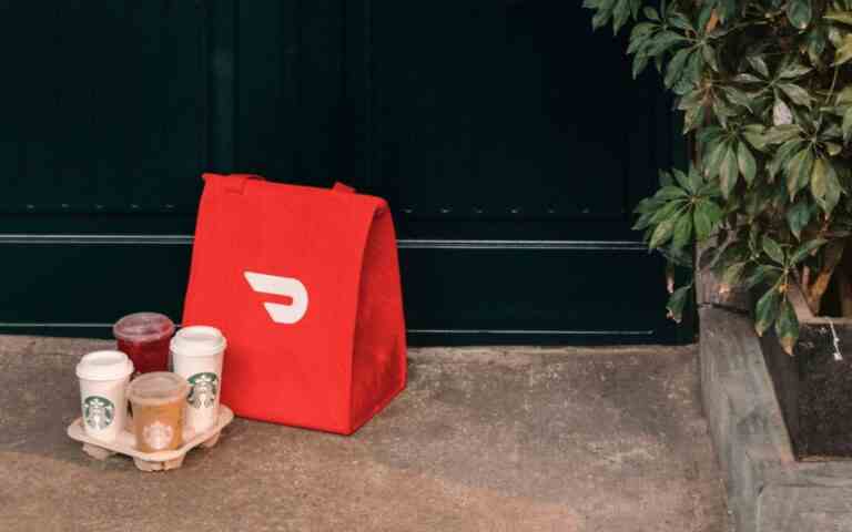 Starbucks offrira une livraison DoorDash à l’échelle nationale d’ici mars