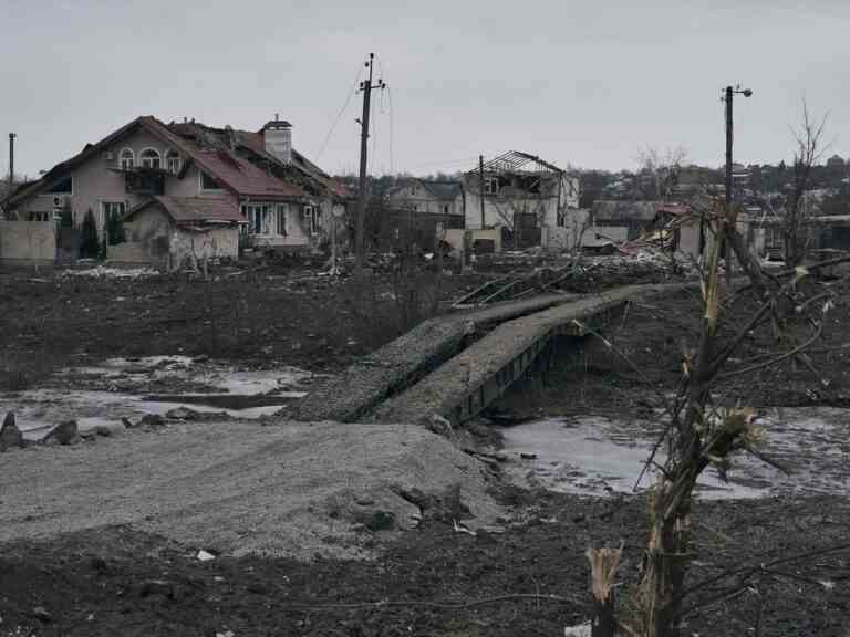 Un Canadien combattant avec les forces ukrainiennes meurt au combat: rapports