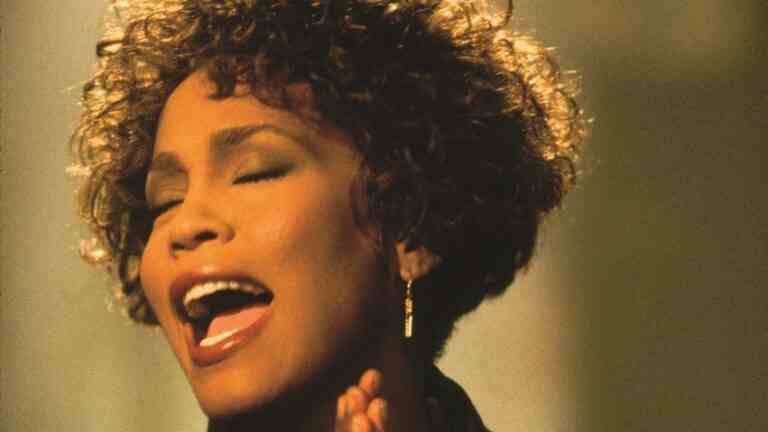 "Whitney Houston Hotel" sera lancé par Singer's Estate, Primary Wave et Sony pendant la semaine des Grammys
	
	
