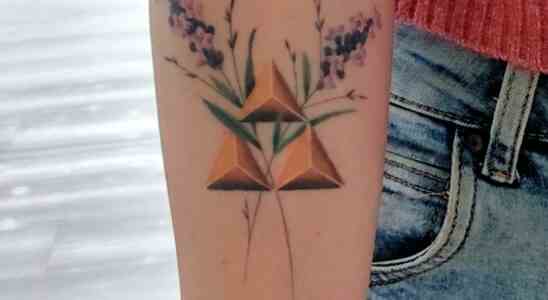 La triforce de The Legend of Zelda est-elle le tatouage de jeu le plus en vogue ?  Probablement