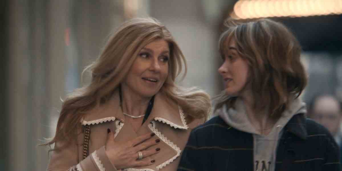 La star de Dear Edward, Connie Britton, décompose la relation mère-fille complexe de l'émission

