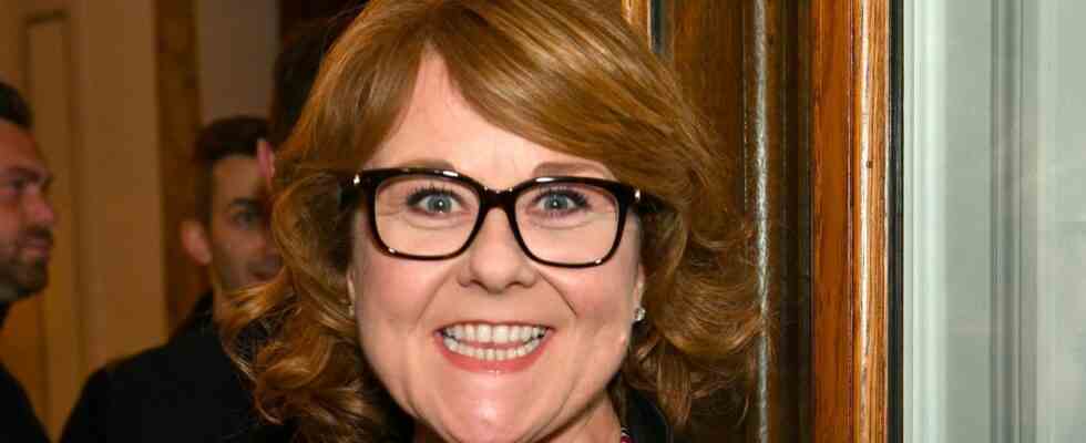 L'ancienne star de Coronation Street, Wendi Peters, évoque les espoirs du retour de Cilla