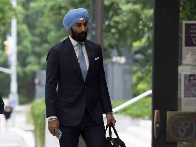 L’ancien député libéral Raj Grewal demande le rejet des accusations en raison du manque de preuves