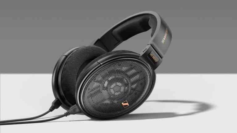 Oubliez le sans fil — Le nouveau casque à dos ouvert HD 660S2 de Sennheiser améliore le son audiophile