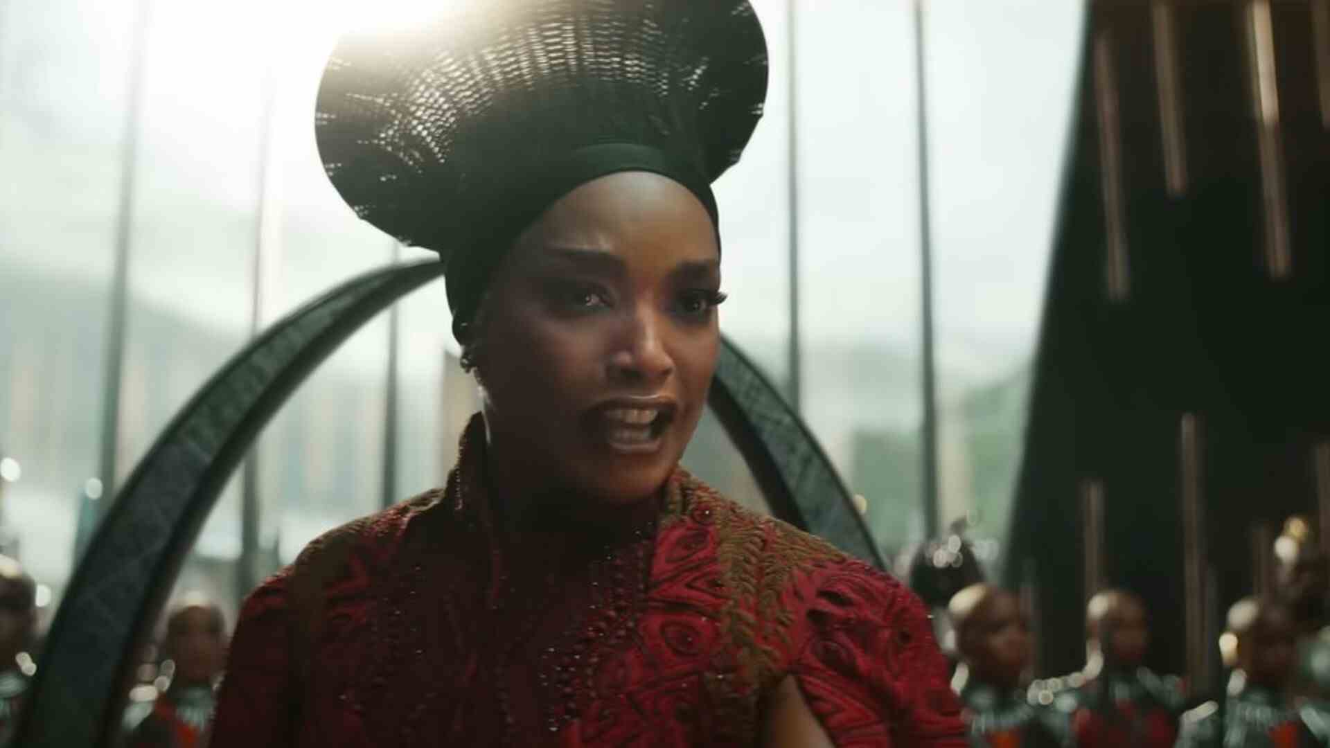 Angela Bassett dans Black Panther : Wakanda pour toujours