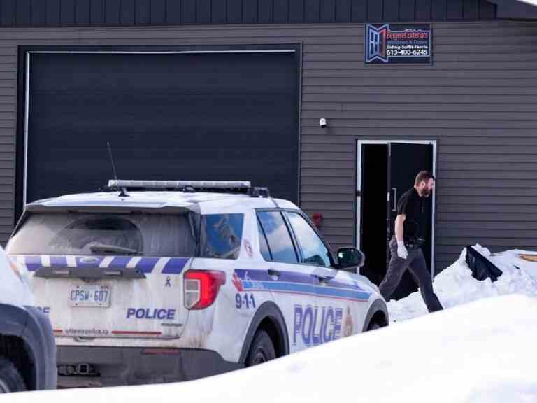 Trois hommes font face à des accusations de meurtre dans la mort d’un physiothérapeute d’Ottawa