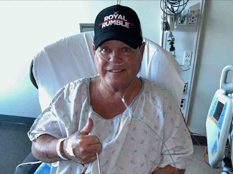 Jerry Lawler rentre de l’hôpital après un AVC « massif »