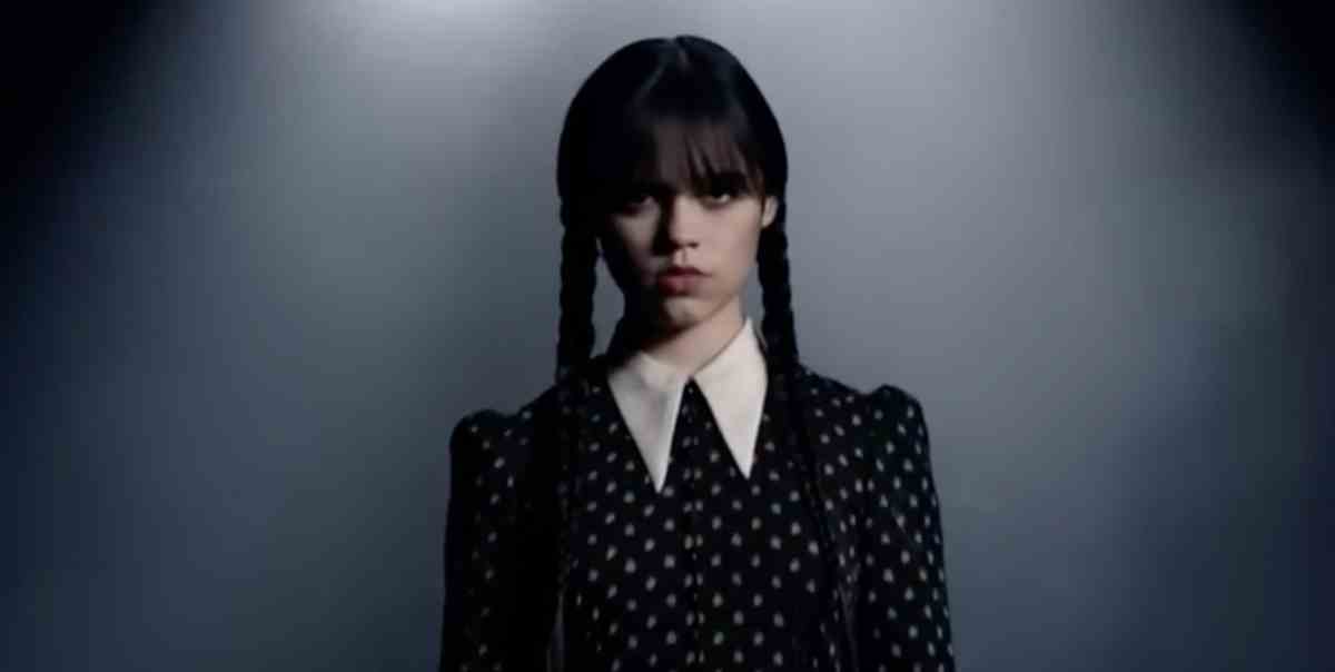 Mercredi, Jenna Ortega a un emploi du temps exténuant qui l'a laissée 