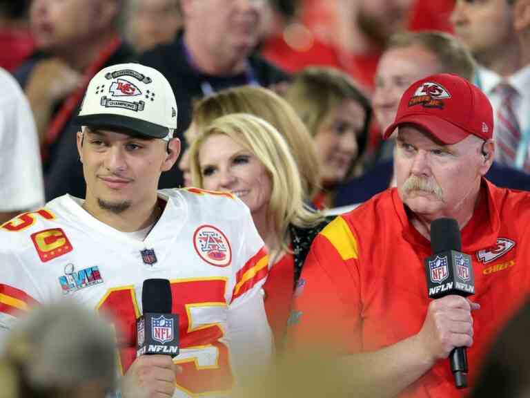 KRYK: Le MVP du Super Bowl, Patrick Mahomes, insiste sur le fait qu’Andy Reid ne va nulle part