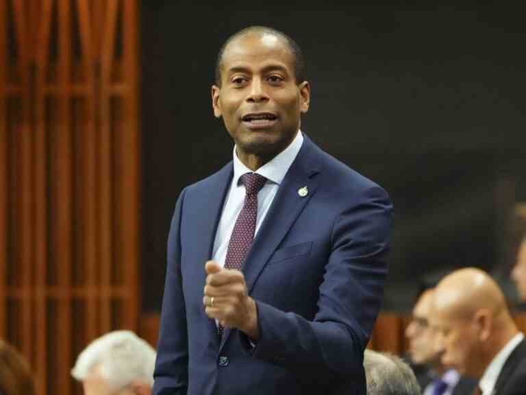 Le député libéral Greg Fergus a enfreint la Loi sur les conflits d’intérêts: chien de garde