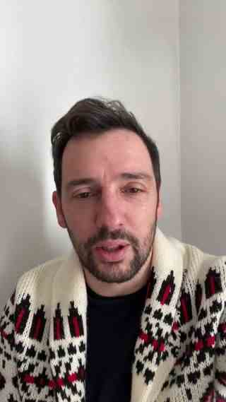 Demandez un message vidéo personnalisé à Ralf Little