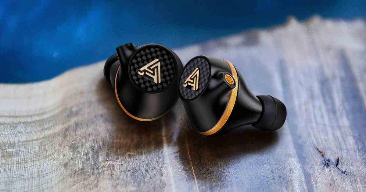 Revue Audeze Euclid : des écouteurs intra-auriculaires magnétiques planaires testés pour les jeux et plus encore
