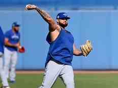 Alec Manoah des Blue Jays prévoit d'utiliser l'horloge de hauteur à son avantage