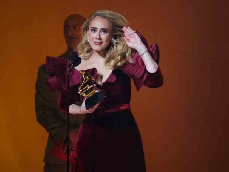 Adele et Ed Sheeran incapables de se produire lors du couronnement du roi Charles : rapport