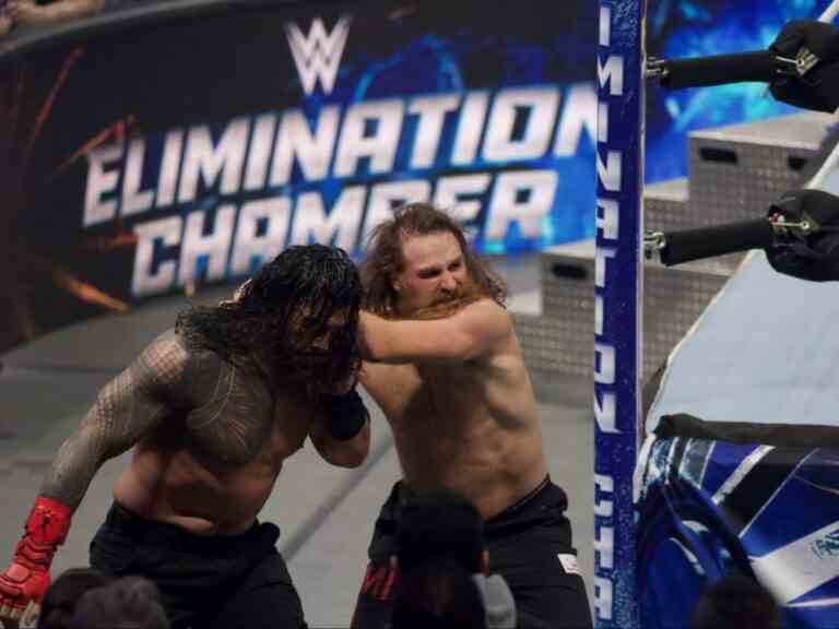 ELIMINATION CHAMBER : Reigns gagne le match, Zayn gagne les cœurs