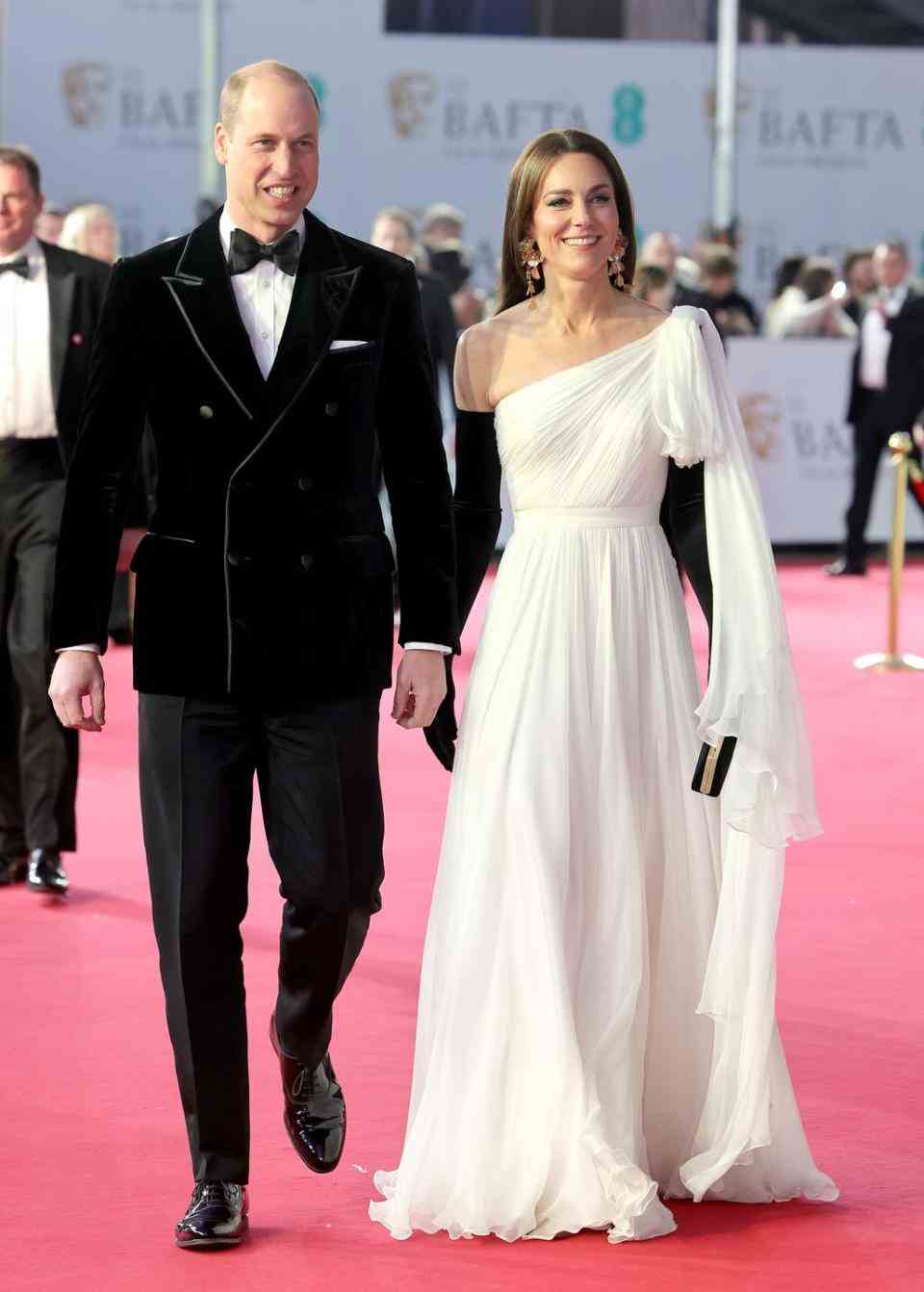 angleterre le 19 février catherine, la princesse de galles et le prince william, le prince de galles assiste aux ee bafta film awards 2023 au royal festival hall le 19 février 2023 à londres, angleterre le prince de galles, président de l'académie britannique du film et les arts de la télévision bafta, et la princesse assistera à la cérémonie de remise des prix avant de rencontrer les gagnants des catégories et les nominés du prix étoile montante ee photo de chris jacksongetty images