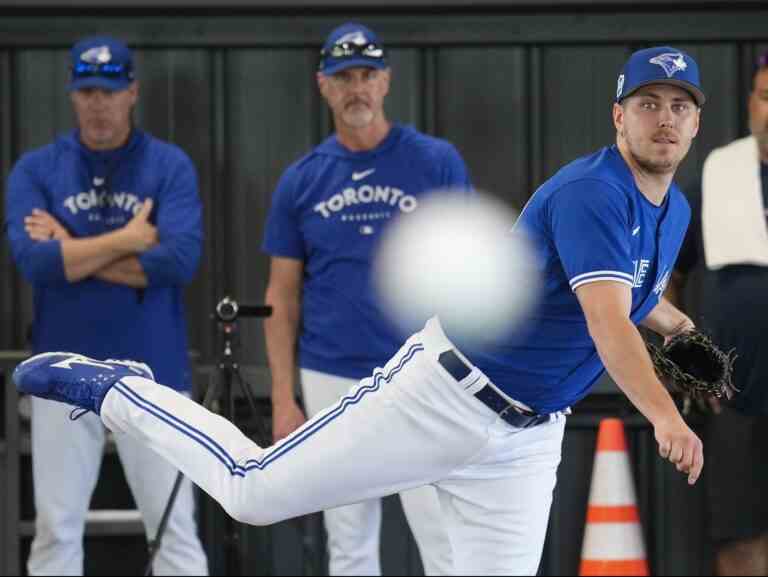 Le nouveau gars Erik Swanson revient avec les jeunes stars des Blue Jays