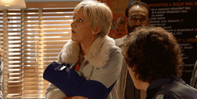 EastEnders écrit dans la vraie blessure de Gillian Wright alors que Jean revient

