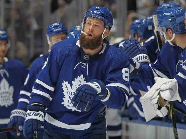 La saison de Jake Muzzin des Maple Leafs prend officiellement fin