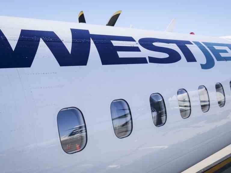 Les clients de WestJet ont offert un trajet en bus de 7,5 heures vers Regina après l’annulation du vol