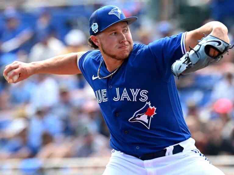 Une perspective finie: Pearson des Blue Jays fait un nouveau pas pour être un bras d’impact