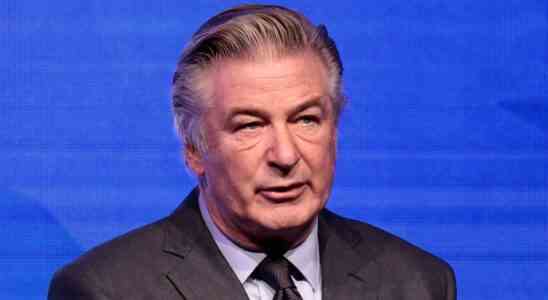 Accusations de « rouille » : les procureurs disent qu'Alec Baldwin n'aurait pas dû pointer d'arme