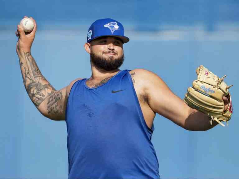 Alek Manoah fait vibrer un fan des Blue Jays au cœur brisé