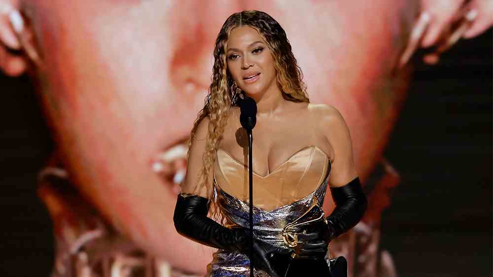 Beyoncé bat le record du plus grand nombre de victoires aux Grammy Awards de tous les temps Les plus populaires doivent être lus Inscrivez-vous aux newsletters Variety Plus de nos marques
	
	
