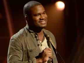 CJ Harris sur American Idol en mars 2014..