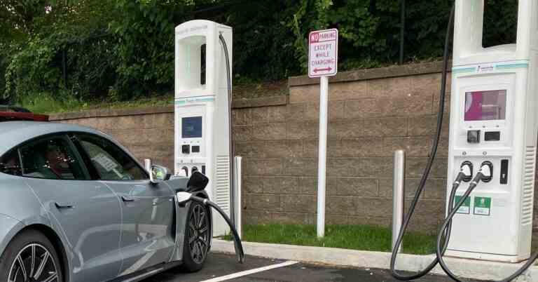 Electrify America va augmenter les prix de la recharge des véhicules électriques dans ses stations