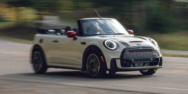 Examen, prix et spécifications de la Mini Cooper JCW 2024