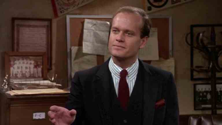 Frasier Revival de Kelsey Grammer vient de faciliter les croisements avec Ted Danson et d'autres stars de Cheers
