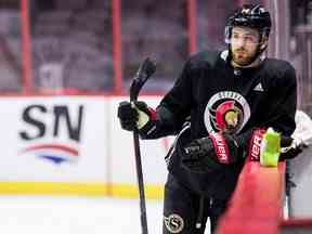 L'ailier gauche Tyler Motte lors de l'entraînement de l'équipe des Sénateurs au Centre Canadian Tire le 24 janvier 2023.