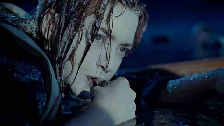 James Cameron se donne beaucoup de mal pour prouver que Jack avait raison de ne pas franchir cette porte dans Titanic
