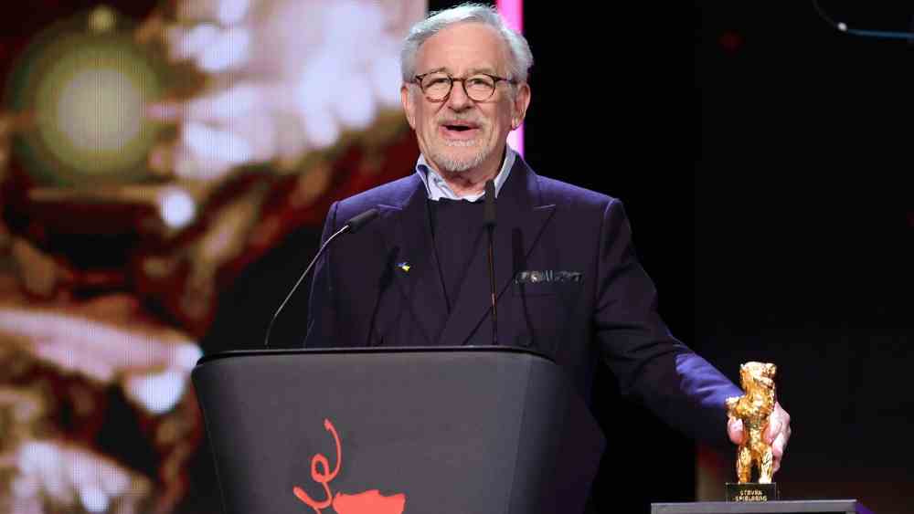 « Je n'ai pas fini » : Steven Spielberg prononce un discours sur l'ensemble des réalisations de Barnstorming à Berlin et rend hommage à l'héritage juif Les articles les plus populaires doivent être lus
	
	
