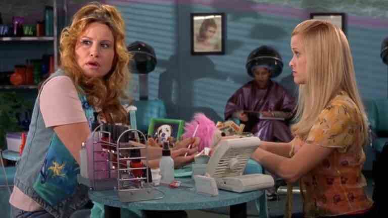 Jennifer Coolidge and Reese Witherspoon in Legally Blonde