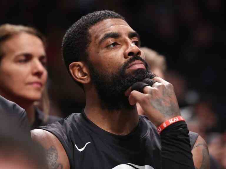 Kyrie Irving demande un échange aux Nets: Rapports