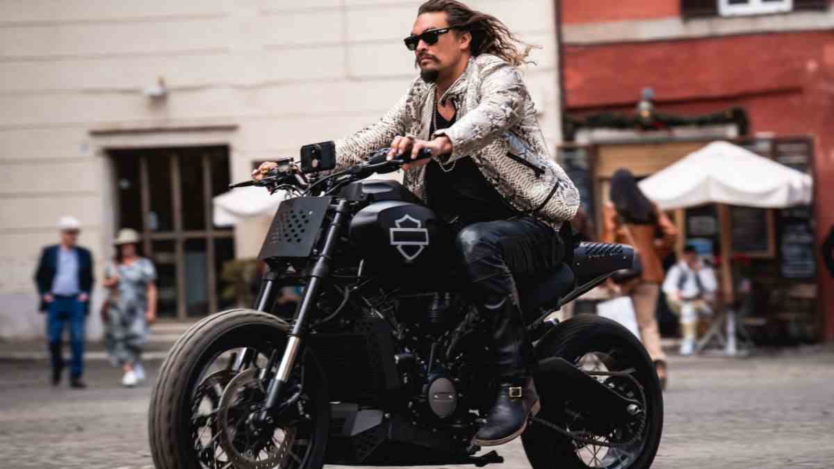 La bande-annonce de Fast X connecte Jason Momoa à Fast Five et montre le héros de DC en train de souffler des trucs de sa Harley
