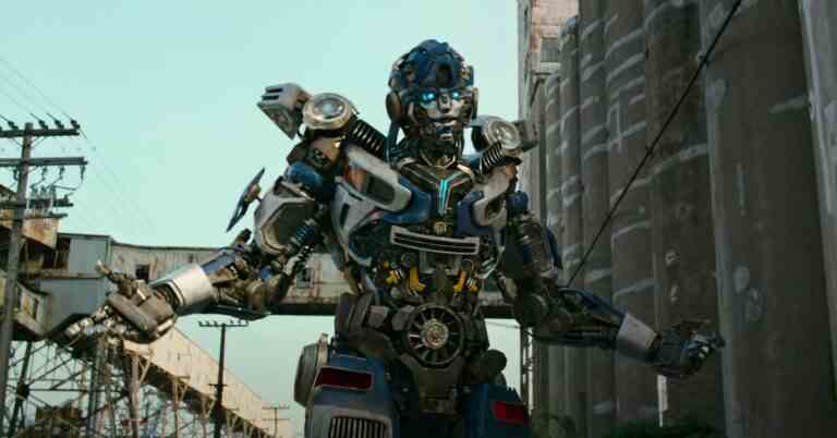 La bande-annonce de Transformers: Rise of Beasts montre Mirage et quelques autres Autobots 
