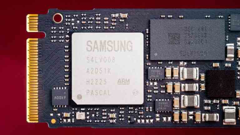 La mise à jour du micrologiciel Samsung 990 Pro adresse l’échec de la santé du SSD