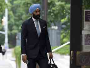 L'ancien député libéral Raj Grewal se rend au tribunal à Ottawa, le 18 juillet 2022.