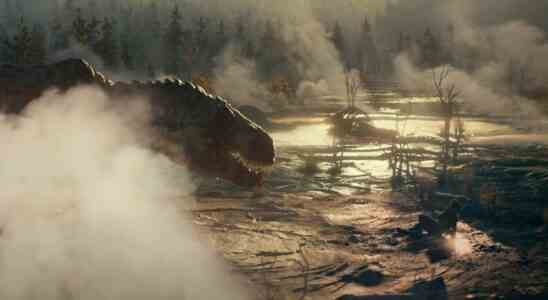 Le spot 65 du Super Bowl d'Adam Driver double l'action intense des dinosaures