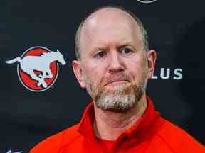 L'entraîneur-chef et directeur général des Stampeders de Calgary, Dave Dickenson, s'entretient avec les médias au stade McMahon le mardi 7 février 2023. La période de libre arbitre de la LCF commence à 10 h HNR le mardi 14 février.