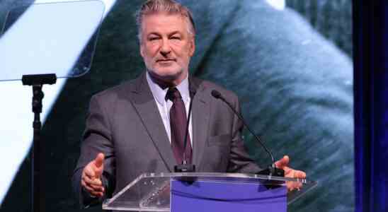 Pourquoi Alec Baldwin peut viser à poursuivre un procès pour des accusations de tir de « rouille »