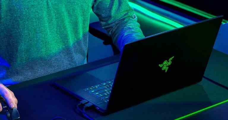 Razer met à jour le Blade 15 avec des processeurs Intel de 13e génération et des graphiques de la série RTX 40