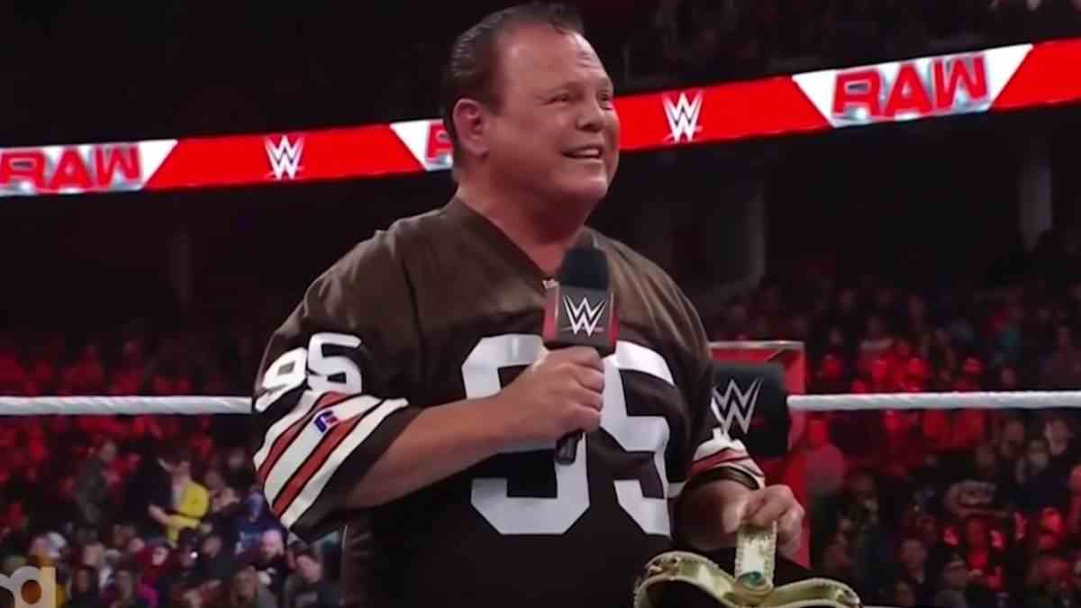 Ric Flair, Matt Hardy et bien d'autres partagent des pensées positives pour Jerry Lawler après l'urgence médicale de la légende de la WWE
