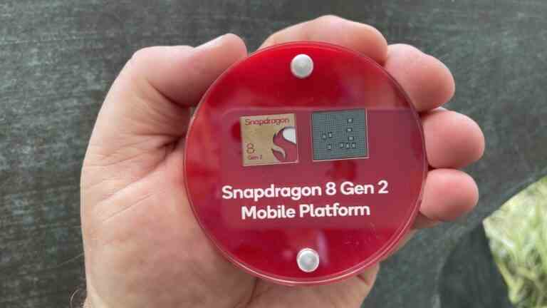 Snapdragon 8 Gen 3 pourrait arriver plus tôt que prévu pour aider les téléphones Android à combattre l’iPhone 15