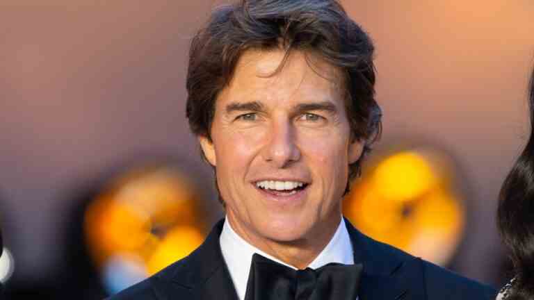 Tom Cruise admet qu'il " pleurait " lors de la réunion de Val Kilmer dans " Top Gun : Maverick " : " Il est instantanément redevenu Iceman "
	
	
