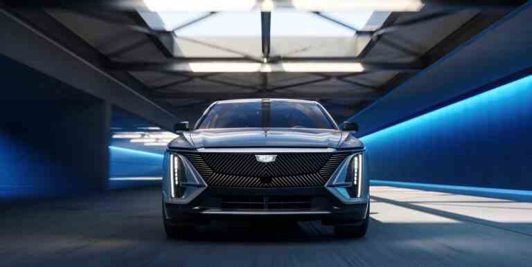 Trois véhicules électriques Cadillac feront leurs débuts cette année avant le lancement de 2024